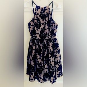 Beautiful size small cocktail mini dress